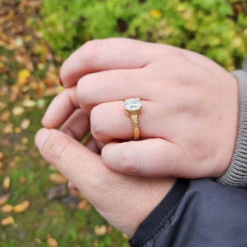 Custom Engagement Rings & Reddit Discussions - Design by Sevan